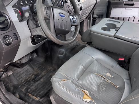 Used 2015 Ford F450 XL w/ Power Equipment Group image 18