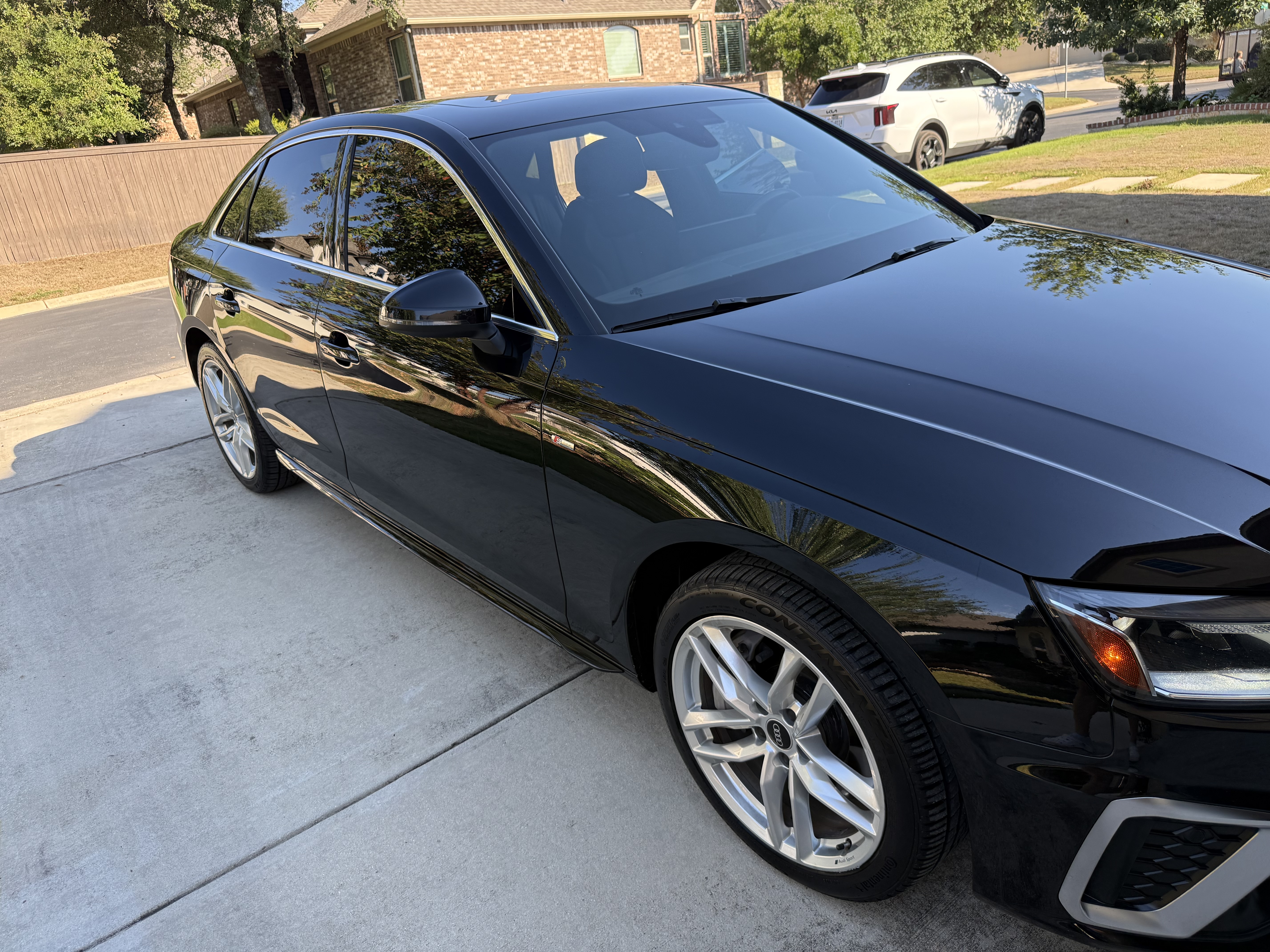Used 2021 Audi A4 2.0T Premium w/ Convenience Package AWD/4WD image 11