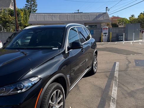 Used 2024 BMW X5 sDrive40i w/ Premium Package RWD image 8
