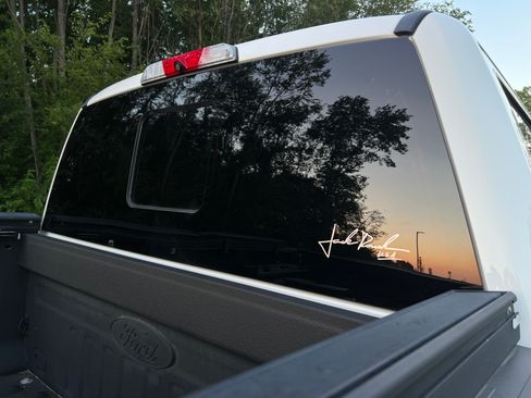 Used 2019 Ford F250 Lariat w/ Lariat Ultimate Package AWD/4WD image 29
