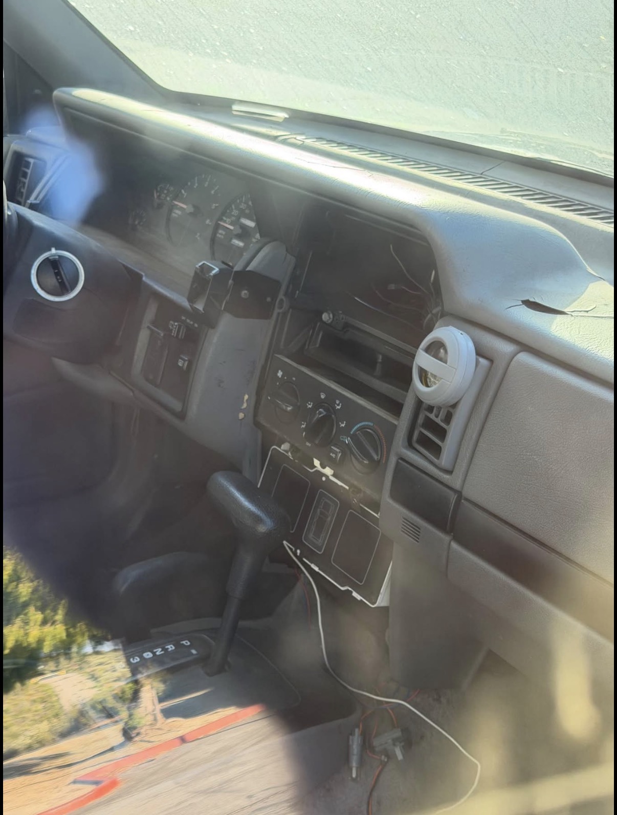 Used 1993 Jeep Grand Cherokee Laredo AWD/4WD image 5