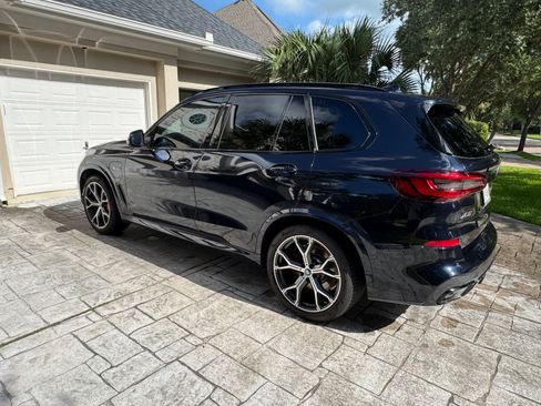 Used 2023 BMW X5 xDrive45e w/ Executive Package image 9