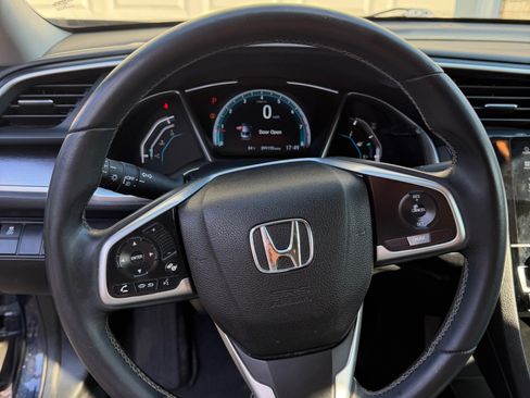 Used 2018 Honda Civic EX-T image 18