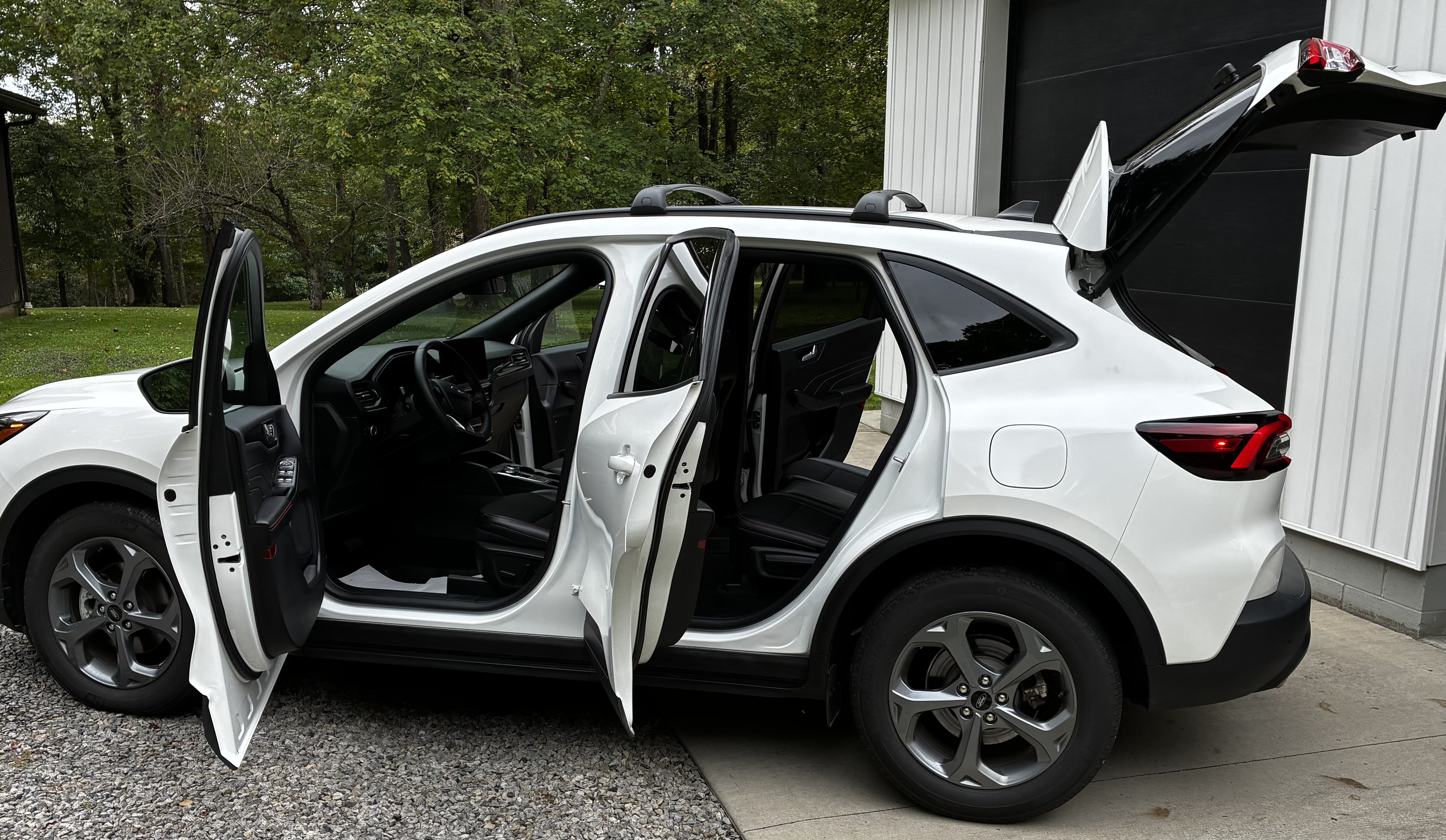 Used 2025 Ford Escape ST-Line Select w/ Tech Pack #1 AWD/4WD image 6