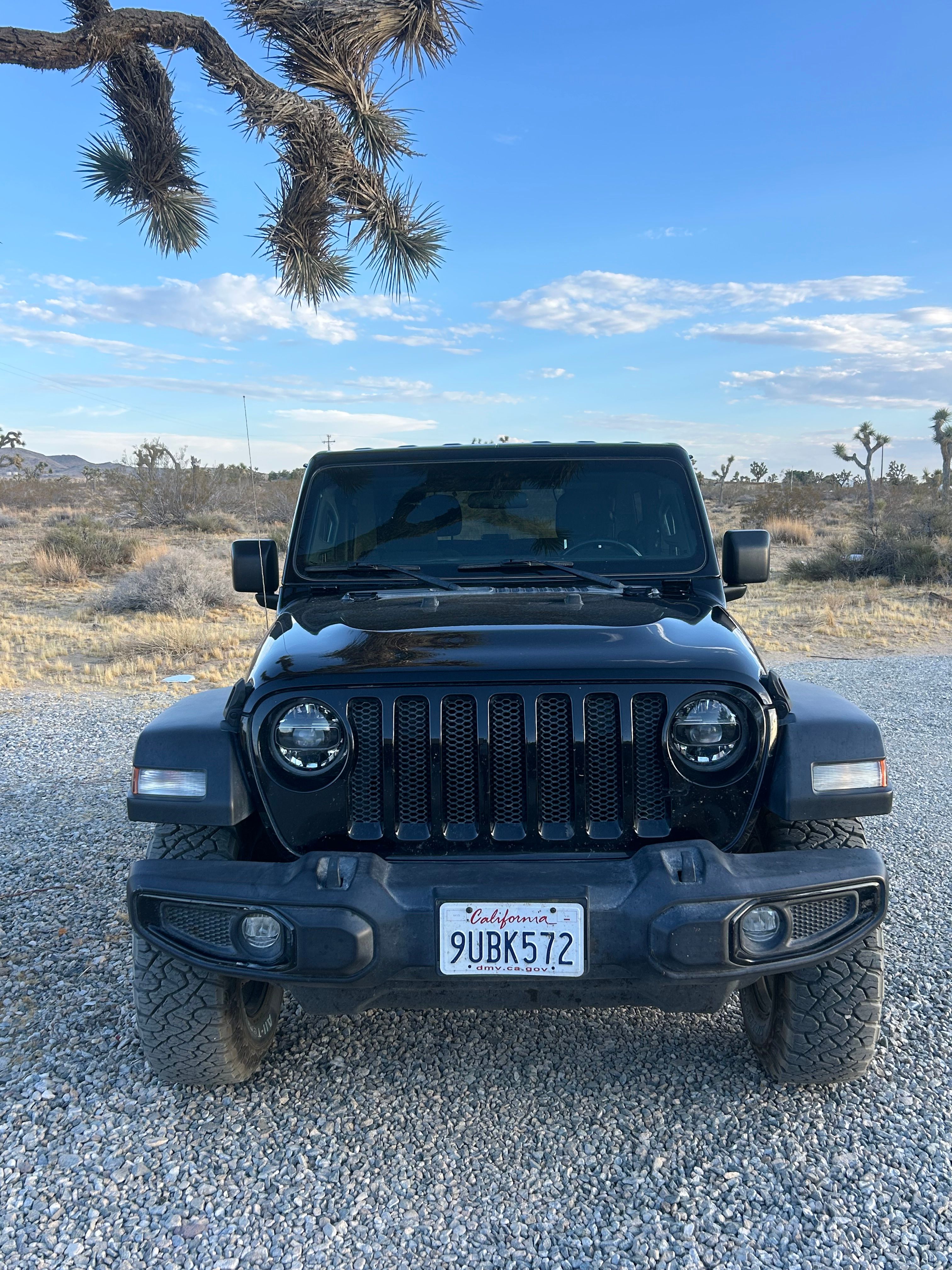 Used 2021 Jeep Wrangler Sport AWD/4WD image 6
