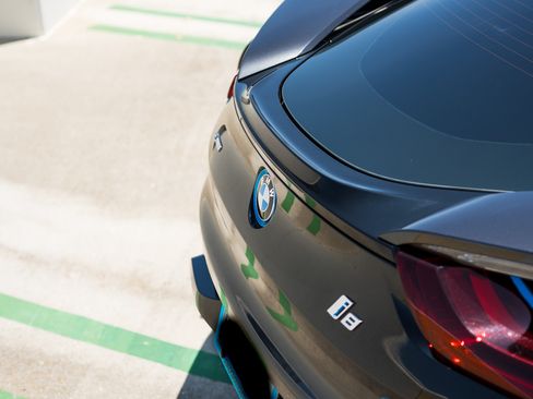 Used 2016 BMW i8 AWD/4WD image 6