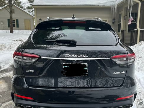 Used 2021 Maserati Levante GTS image 5