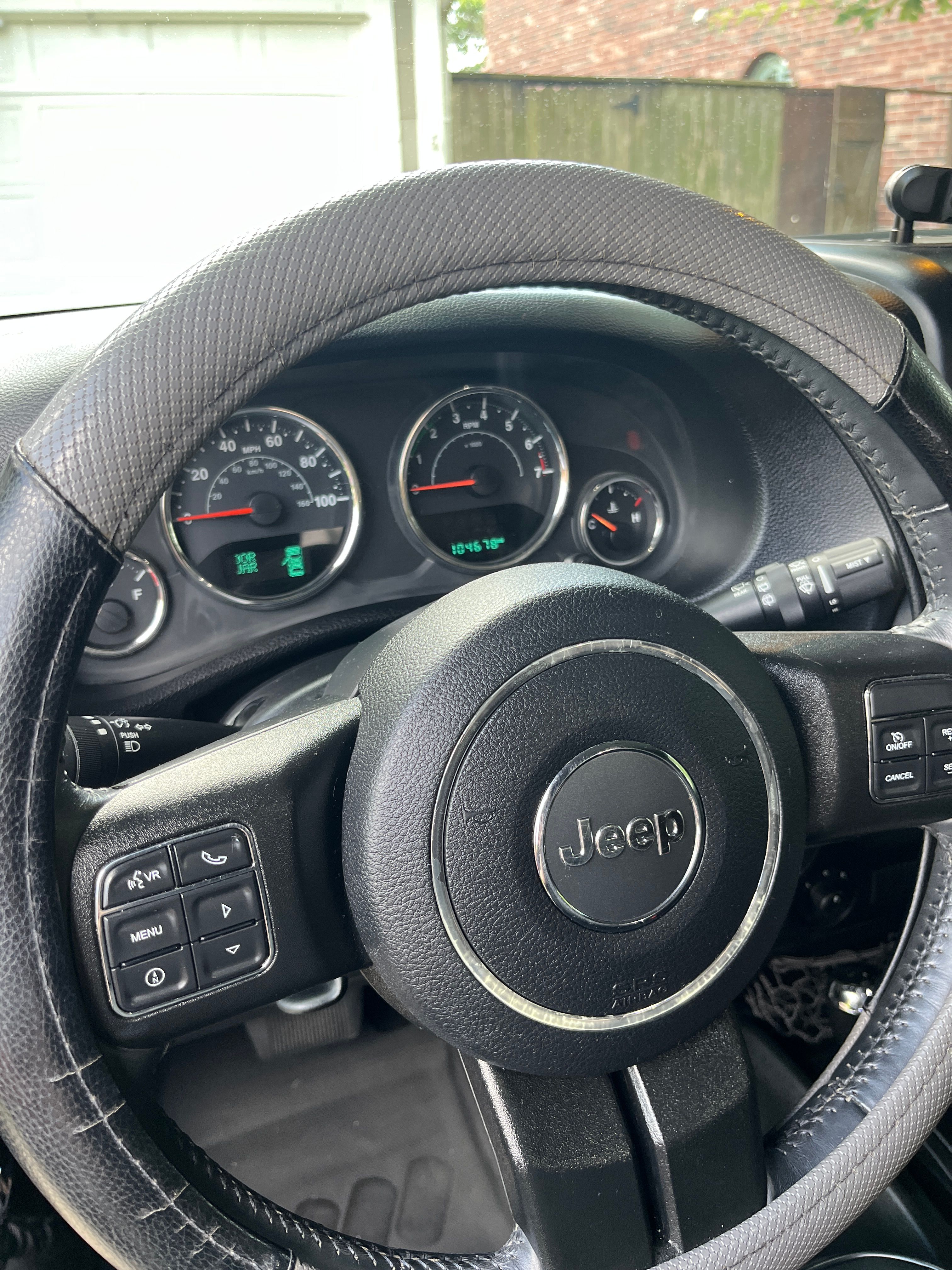 Used 2017 Jeep Wrangler Sport w/ Quick Order Package 24S AWD/4WD image 15