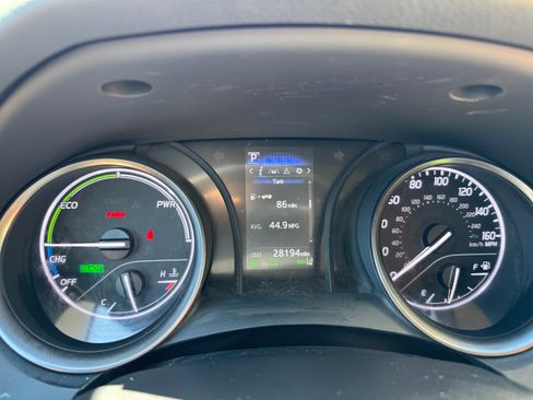 Used 2022 Toyota Camry SE FWD image 20