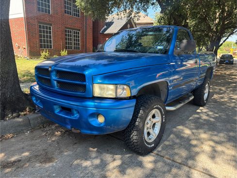 Used 2001 Dodge Ram 1500 Truck 4x4 Regular Cab image 1