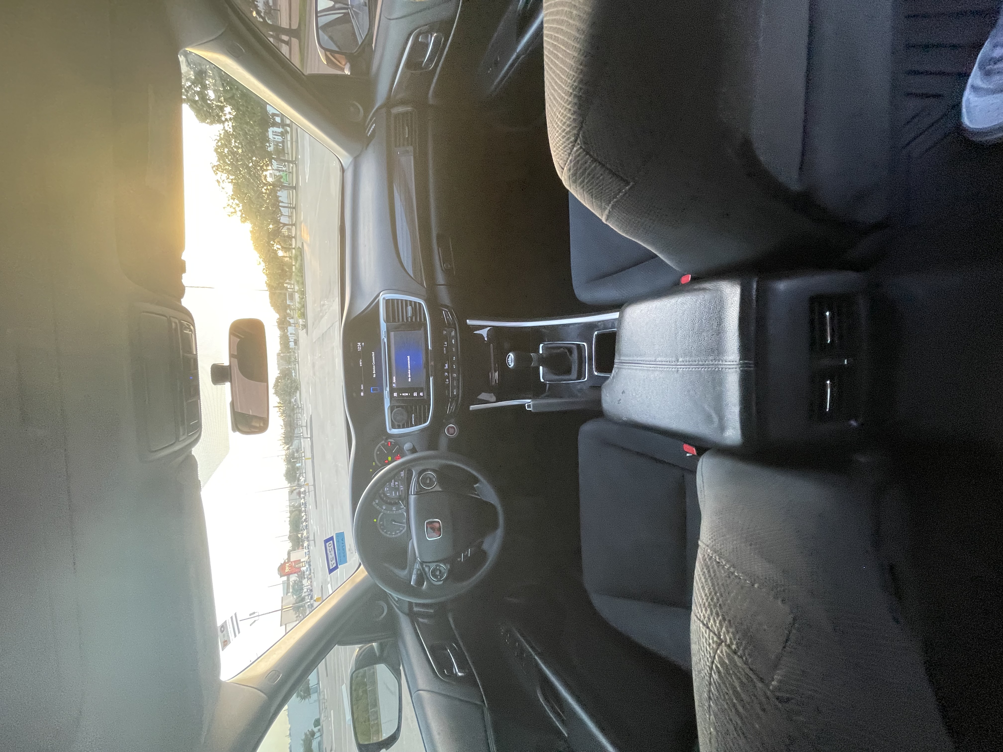 Used 2016 Honda Accord EX image 27