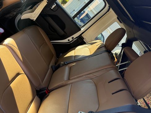 Used 2023 Jeep Wrangler Unlimited Rubicon 4xe w/ Safety Group image 18