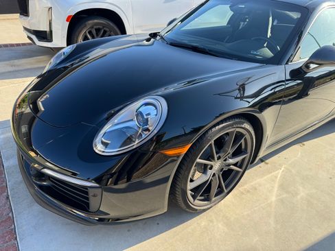 Used 2018 Porsche 911 Carrera T RWD image 2