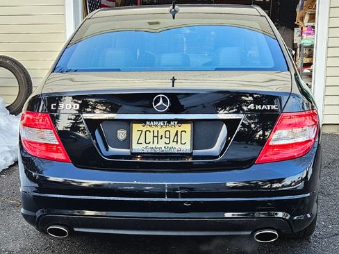 Used 2009 Mercedes-Benz C 300 4MATIC Sedan image 5