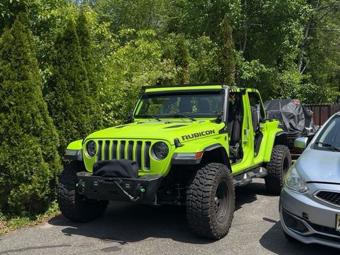 Used 2021 Jeep Wrangler Unlimited Rubicon w/ Xtreme Recon 35" Tire Package AWD/4WD image 1