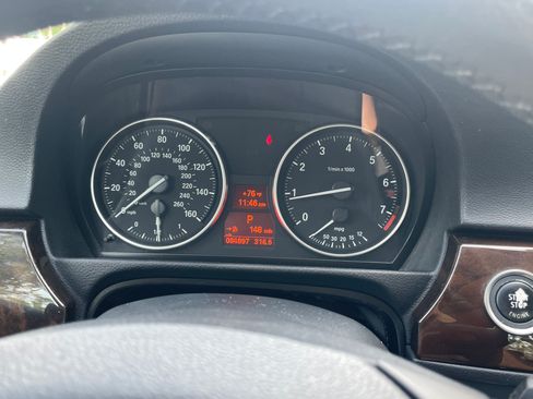 Used 2011 BMW 328i xDrive Sedan image 15