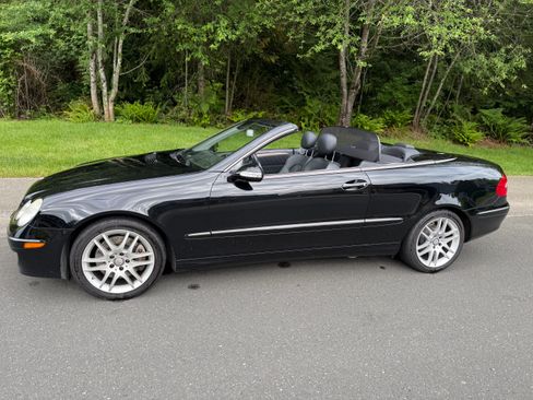 Used 2009 Mercedes-Benz CLK 350 Cabriolet image 26