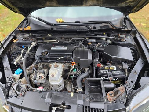 Used 2013 Honda Accord LX-S image 11