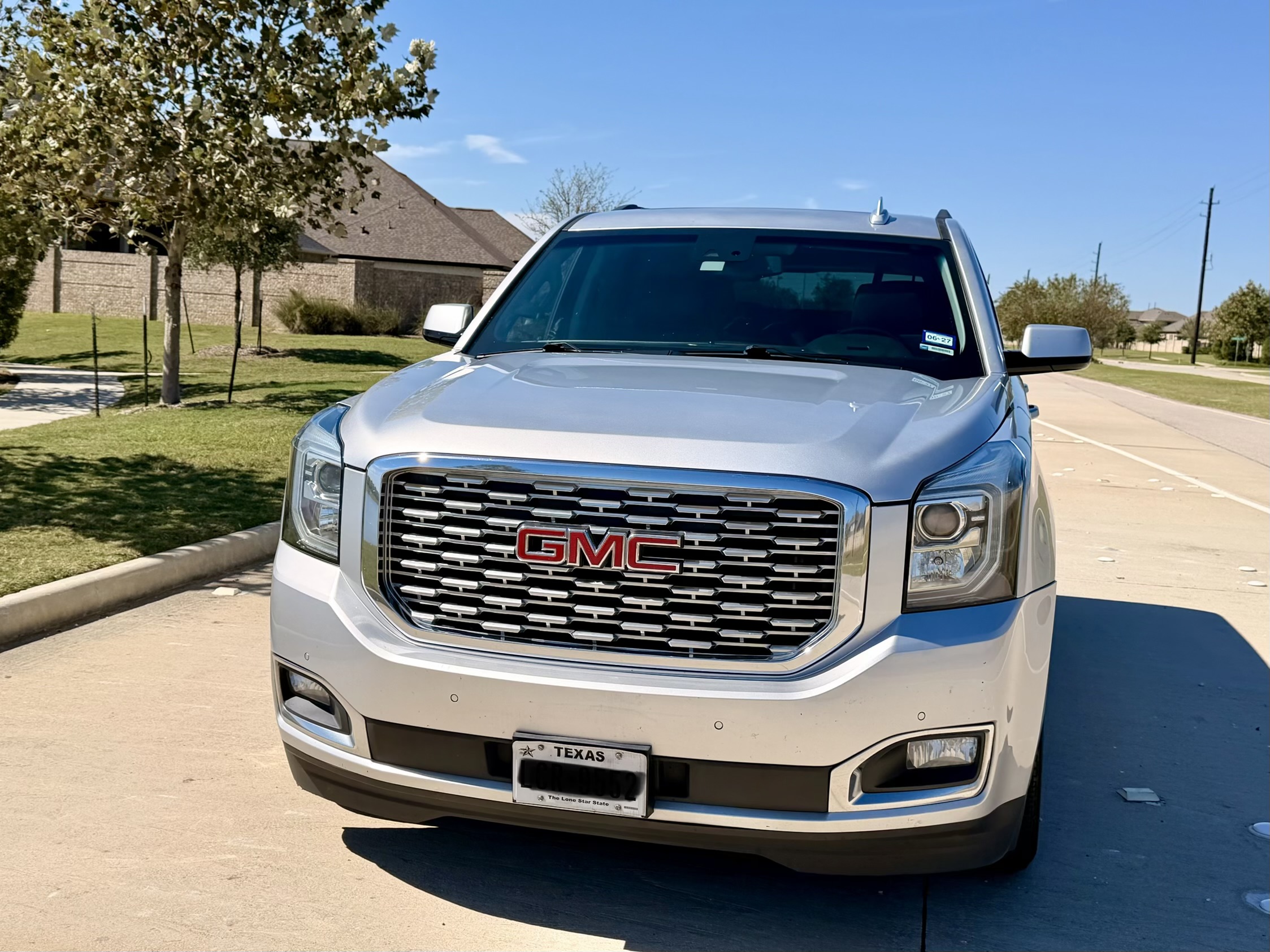 Used 2018 GMC Yukon SLT RWD image 2