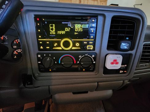 Used 1999 Chevrolet Silverado 1500 LS w/ Off-Road Chassis Pkg image 31