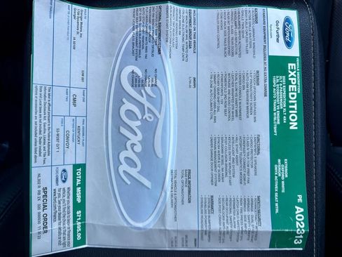 Used 2023 Ford Expedition XLT image 18