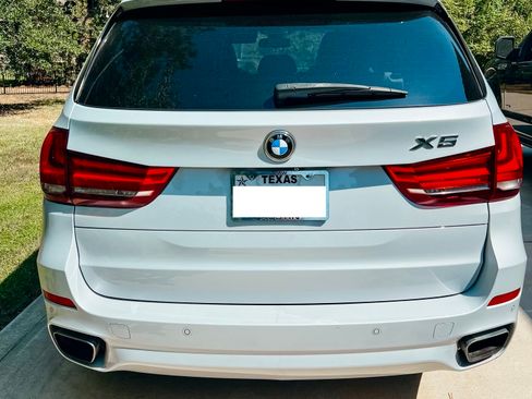Used 2017 BMW X5 xDrive50i image 2