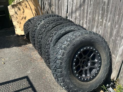 Used 2021 Jeep Wrangler Unlimited Rubicon w/ Xtreme Recon 35" Tire Package AWD/4WD image 10