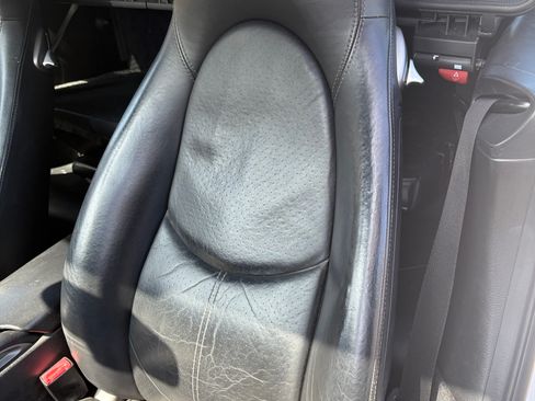 Used 2006 Porsche 911 Carrera 4 image 9