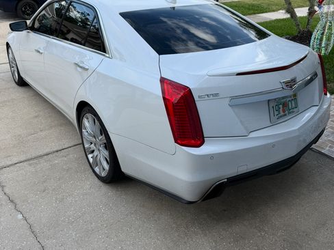 Used 2018 Cadillac CTS Vsport image 17