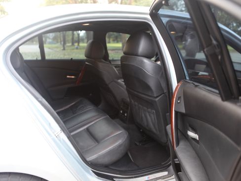 Used 2007 BMW M5 RWD image 14