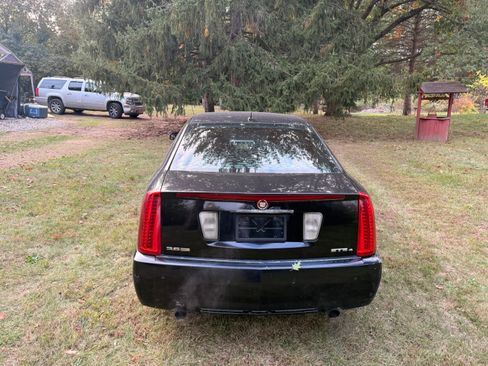Used 2008 Cadillac STS w/ Preferred Equipment Group image 5
