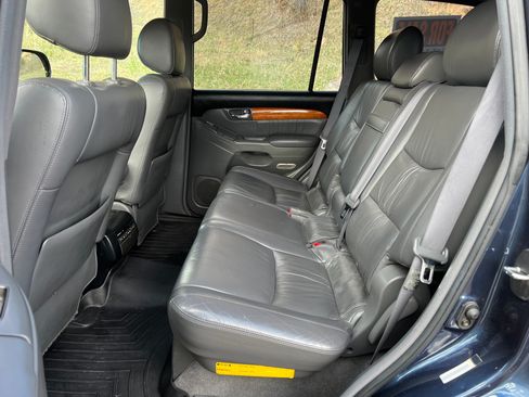 Used 2005 Lexus GX 470 image 12