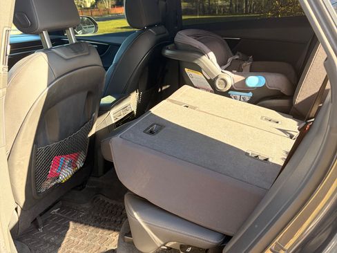 Used 2019 Audi Q8 Premium Plus w/ Premium Plus image 4