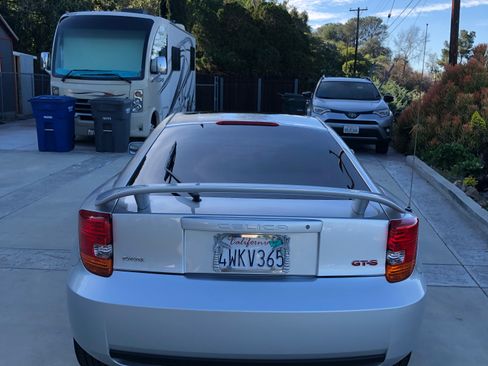 Used 2002 Toyota Celica GT-S image 5