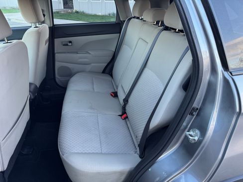 Used 2017 Mitsubishi Outlander Sport ES image 15