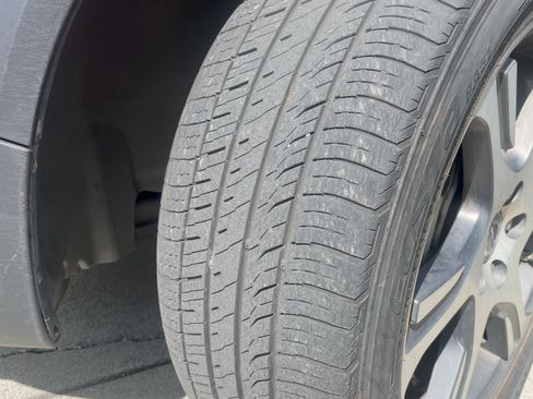 Used 2013 Volvo XC70 T6 Premier Plus image 16