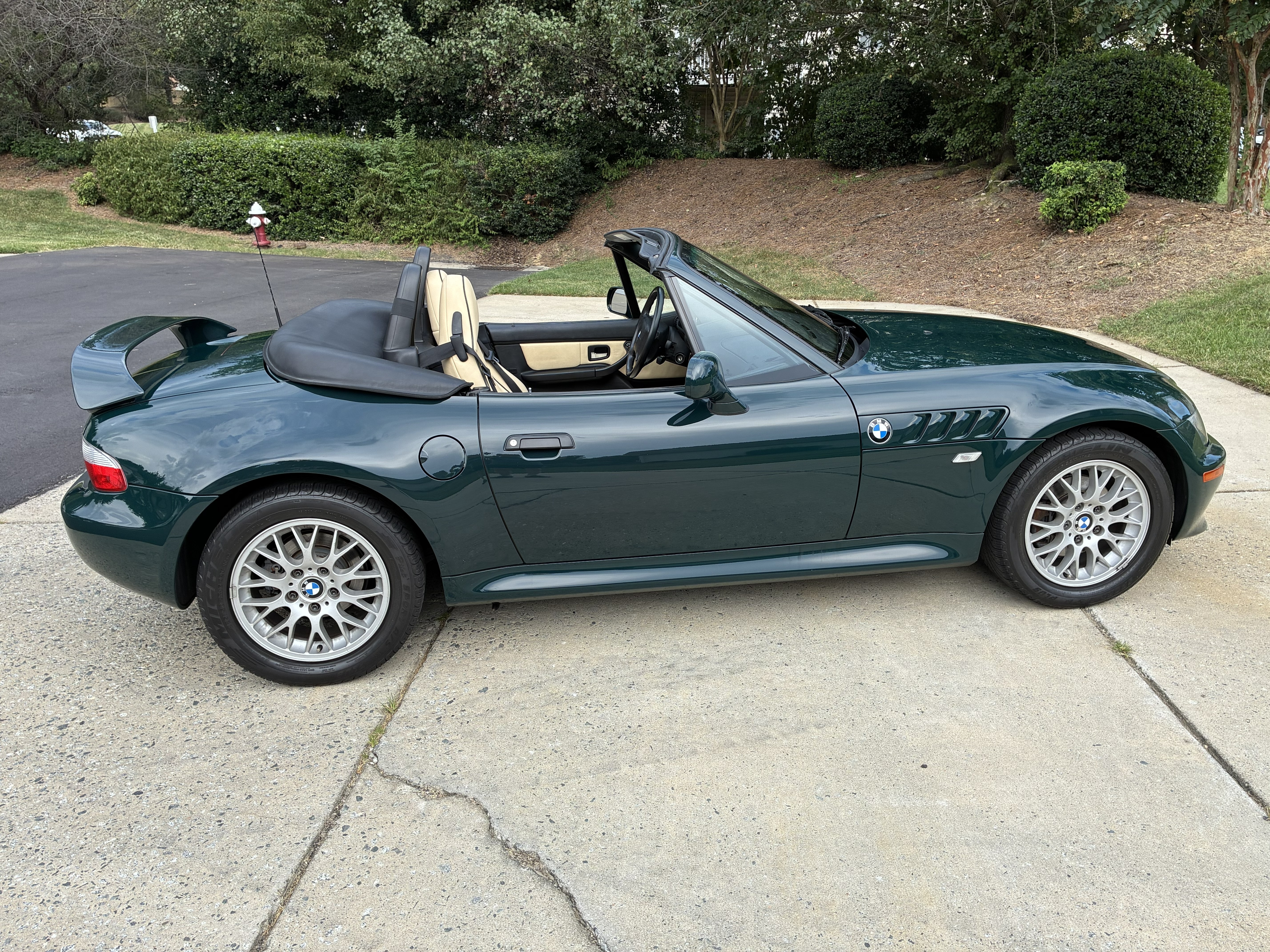 Used 1999 BMW Z3 2.8 RWD image 16