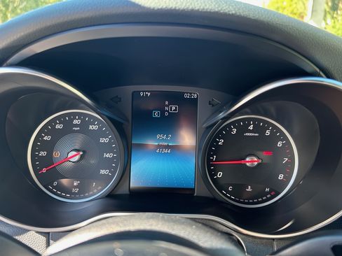 Used 2019 Mercedes-Benz C 300 Sedan image 21