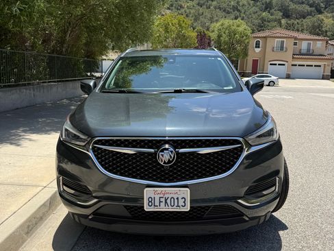 Used 2019 Buick Enclave Avenir w/ Avenir Technology Package AWD/4WD image 11