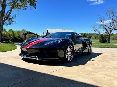 Used 2021 Chevrolet Corvette Stingray Premium Conv w/ Z51 Performance Package RWD image 8