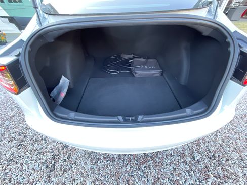 Used 2019 Tesla Model 3 Standard Range Plus image 14