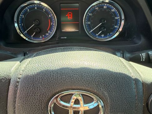 Used 2017 Toyota Corolla LE FWD image 15