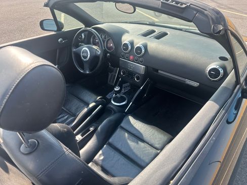 Used 2002 Audi TT 1.8T AWD/4WD image 13