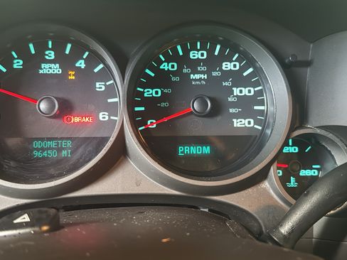 Used 2013 Chevrolet Silverado 1500 W/T AWD/4WD image 11