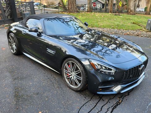Used 2020 Mercedes-Benz AMG GT C image 1