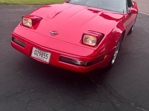Used 1994 Chevrolet Corvette Convertible image 6