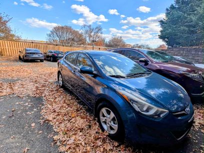 Used 2014 Hyundai Elantra SE