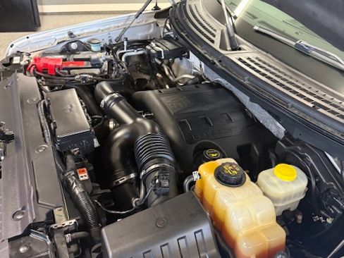 Used 2014 Ford F150 FX4 w/ Equipment Group 402A Luxury image 6