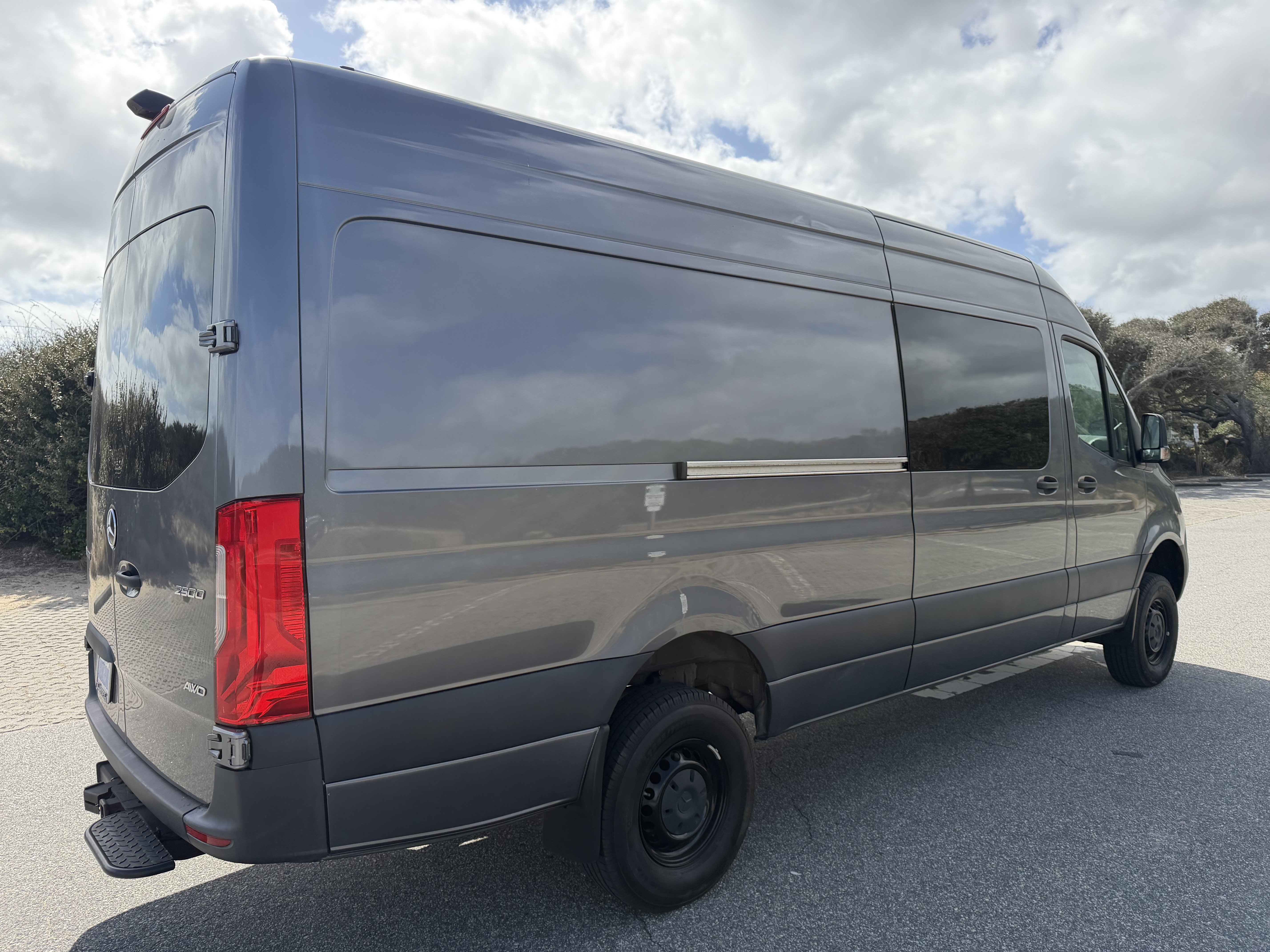 Used 2024 Mercedes-Benz Sprinter 2500 image 5
