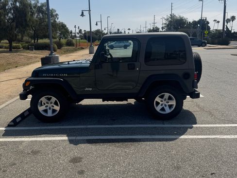 Used 2003 Jeep Wrangler Rubicon AWD/4WD image 8